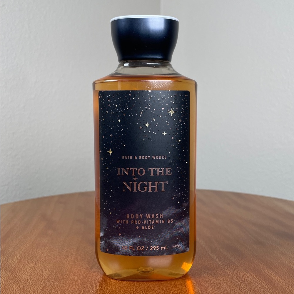 BATH & BODY WORKS Into The Night SHOWER GEL BODY WASH 10 FL OZ NEW